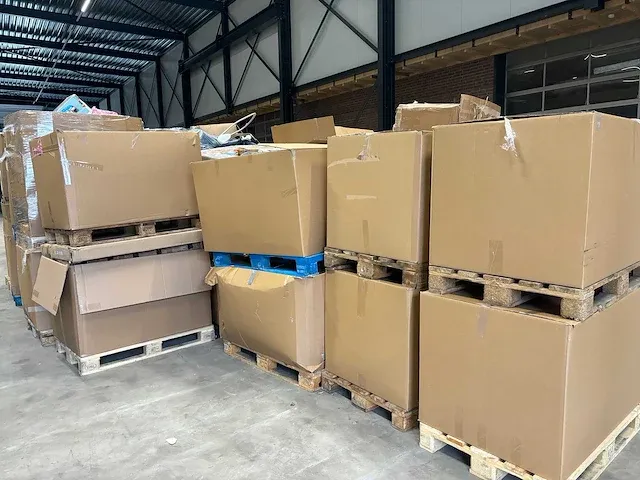 Mix pallets - retourgoederen - bol. (45x) - afbeelding 1 van  10