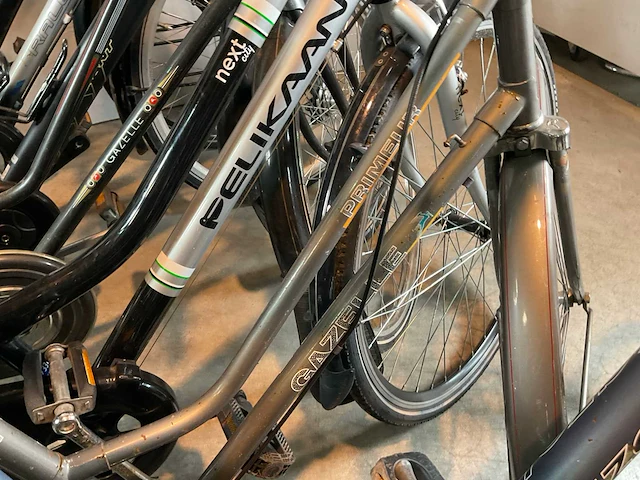 Mix partij - dames fietsen en heren fietsen - damesfietsen (10x) - afbeelding 20 van  21