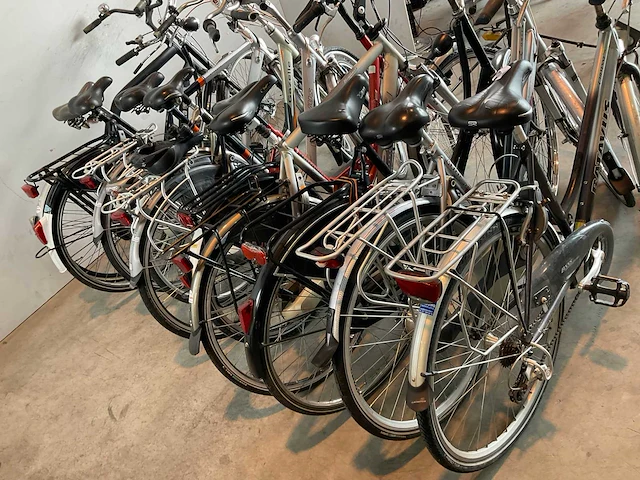 Mix partij - damesfietsen en herenfietsen (10x) - afbeelding 17 van  18