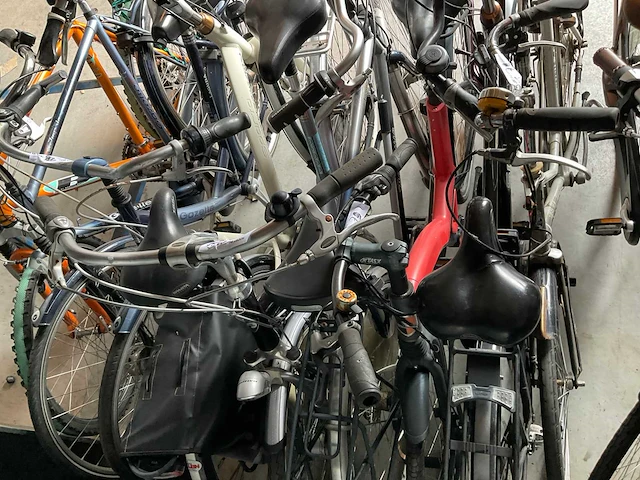 Mix partij - damesfietsen en herenfietsen (10x) - afbeelding 4 van  5