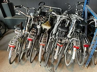 Mix partij - herenfietsen en damesfietsen - damesfietsen (10x) - afbeelding 5 van  8