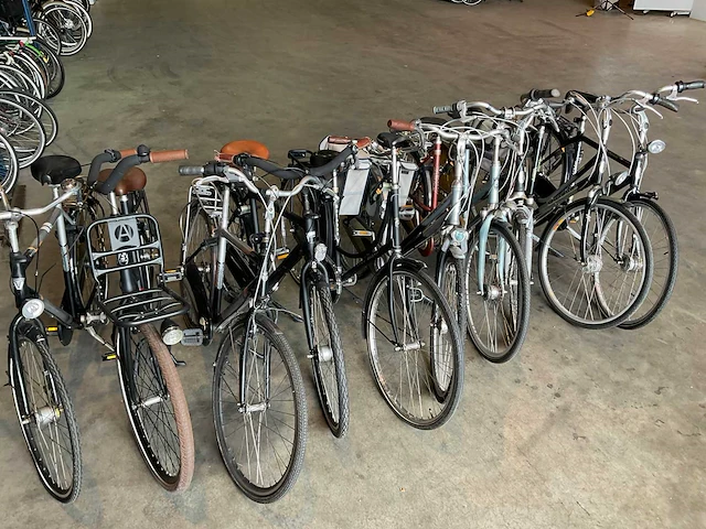 Mix partij - herenfietsen en damesfietsen (10x) - afbeelding 7 van  14