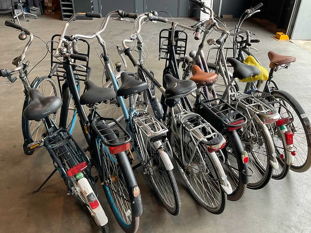 Mix partij - herenfietsen en damesfietsen (8x) - afbeelding 10 van  10