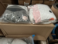 Mix partij speelgoed en consumenten goederen - afbeelding 5 van  34