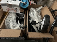 Mix partij speelgoed en consumenten goederen - afbeelding 14 van  34