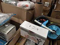 Mix partij speelgoed en consumenten goederen - afbeelding 16 van  34