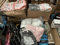 Mix partij speelgoed en consumenten goederen - afbeelding 27 van  34