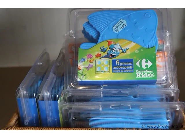 Mix partij van ca. 20 items bestaande uit o.a. pure kruk model aruba & kinderbad speelgoed - afbeelding 5 van  6