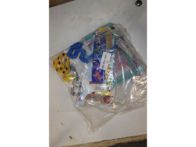 Mix speelgoed 15 stuks nummer 11 - afbeelding 2 van  5