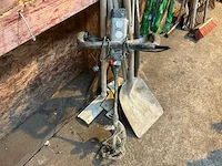 Mixer en aannemersmateriaal - afbeelding 1 van  4