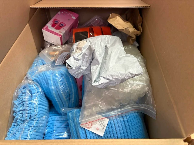 Mixpallet amazon artikelen - afbeelding 4 van  6