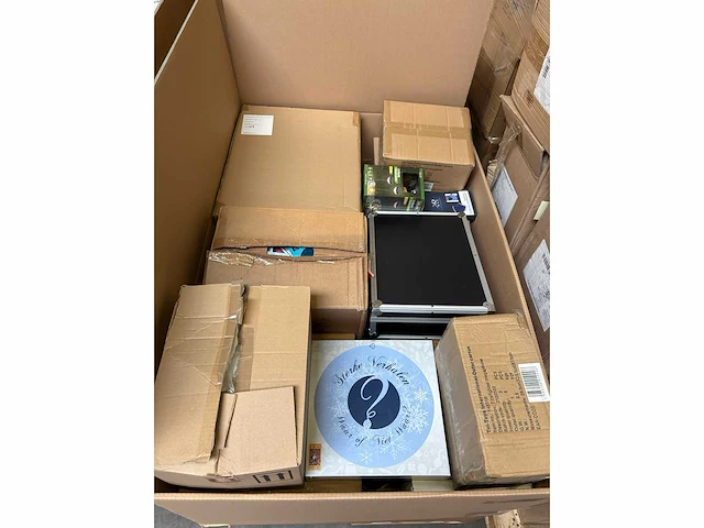Mixpallet consumentengoederen - afbeelding 3 van  3