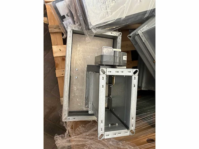 Mixpallet luchtbehandelings materiaal - afbeelding 3 van  4