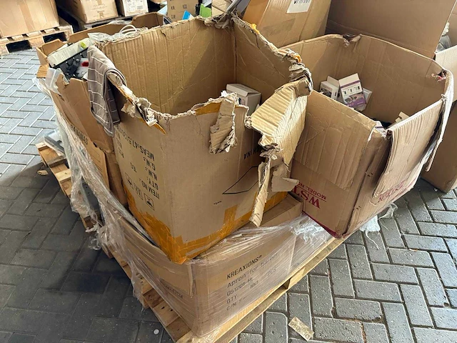 Mixpallet magazijnopruiming - bouwmarkt & autoaccessoires - afbeelding 2 van  5