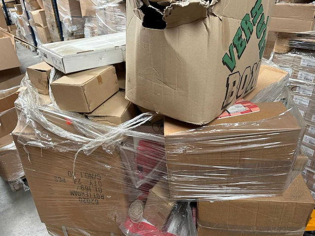 Mixpallet magazijnopruiming - afbeelding 3 van  4