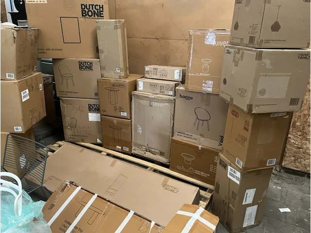 Mixpallet met a merk ongecontroleerde retourgoederen, zuiver, hay, kartell, dutchbone en boldmonkey - afbeelding 3 van  8