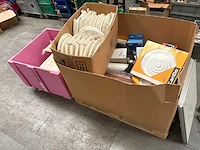 Mixpartij magazijnopruiming - afbeelding 1 van  3