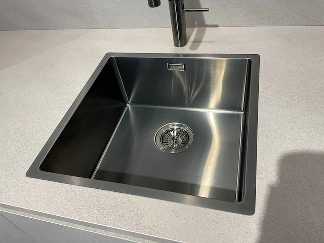 Mk 2510 zera fm rechtopgestelde showroomkeuken - afbeelding 13 van  23