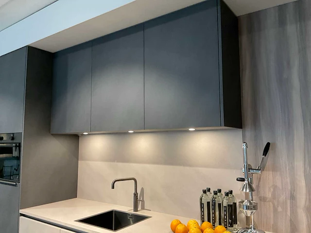 Mk 2510 zera fm rechtopgestelde showroomkeuken - afbeelding 3 van  23