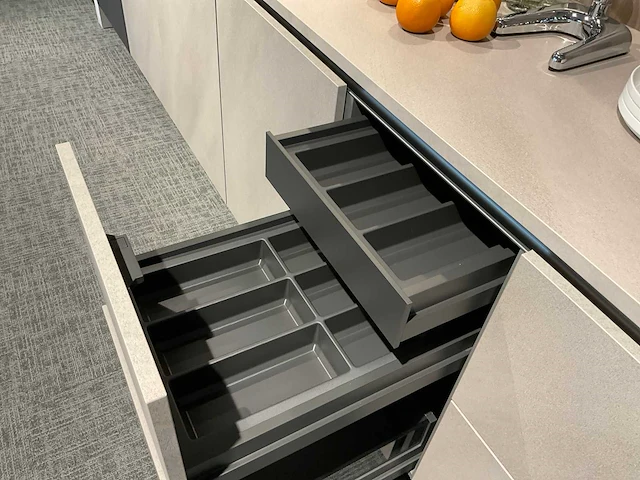 Mk 2510 zera fm rechtopgestelde showroomkeuken - afbeelding 8 van  23