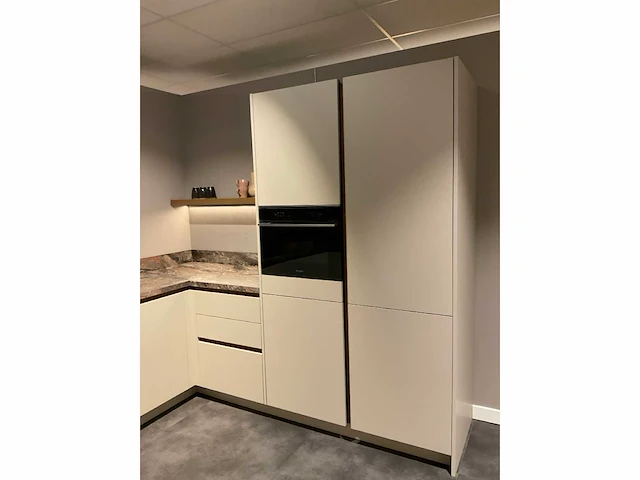 Mk 2510 zera fm u-opgestelde showroom keuken - afbeelding 4 van  37