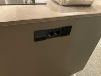 Mk 2515 zera hpl xt eiland showroomkeuken met hoge kastenwand - afbeelding 21 van  40