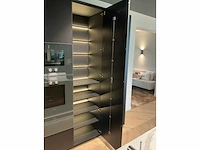 Mk 8895 memo ri hoge kastenwand showroom keuken (c) - afbeelding 17 van  20