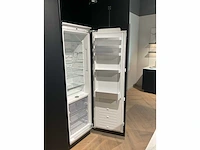 Mk 8895 memo ri hoge kastenwand showroom keuken (c) - afbeelding 18 van  20