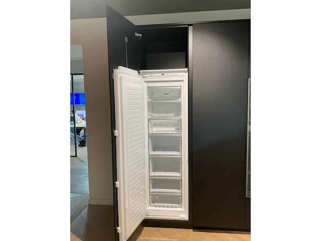 Mk 8895 memo ri hoge kastenwand showroom keuken (c) - afbeelding 3 van  20