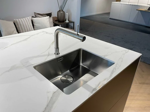 Mk 8895 memo ri kook-spoel eiland showroom (c) - afbeelding 12 van  21