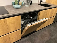 Mk iroy kq 5010 rechtopgestelde showroomkeuken - afbeelding 6 van  27