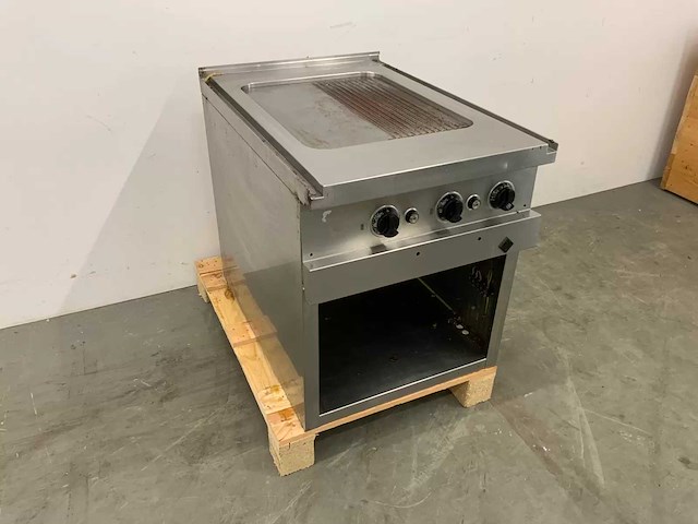 Mkn - 2021108-01 - grill- en bakplaat - afbeelding 1 van  7