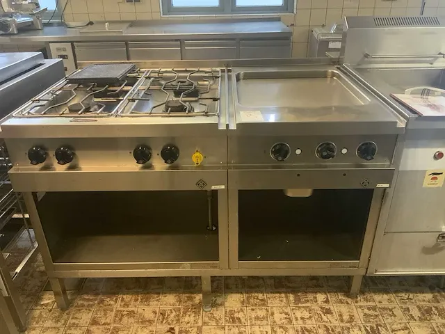 Mkn 4 pits fornuis met bakplaat - afbeelding 1 van  9