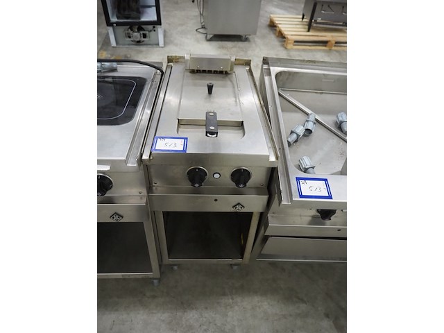 Mkn - afbeelding 8 van  11