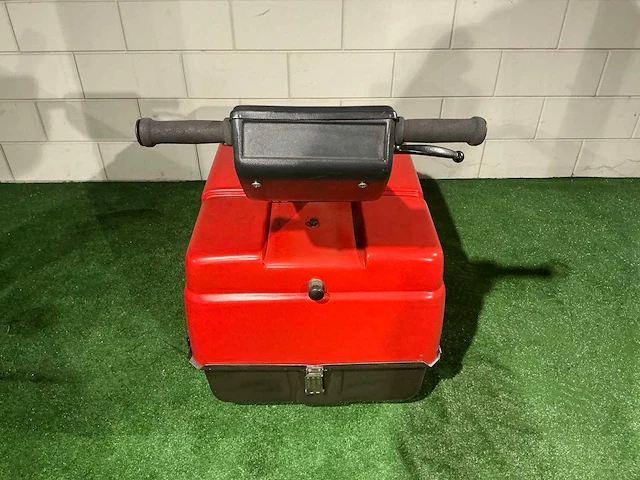 Mm mouse zelfrijdende veegmachine - afbeelding 7 van  12