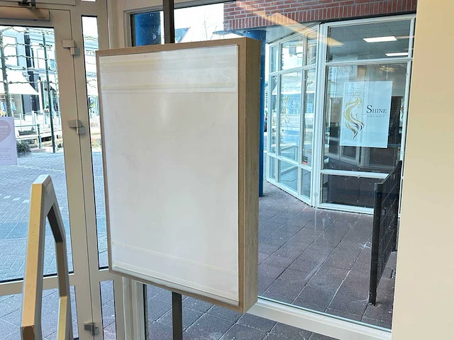 Mnt - tft 50994 - monitor 49 inch in houten kast - afbeelding 1 van  8