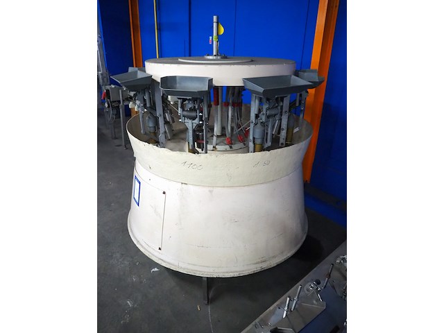 Moba - afbeelding 2 van  8