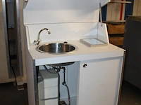 Mobiel keukentje met wasbak, mengkraan en inbouw boiler - afbeelding 3 van  3