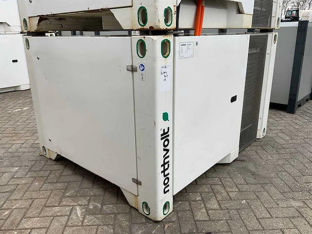 Mobiel laadstation (accupack + converter + laadstations) - afbeelding 13 van  50