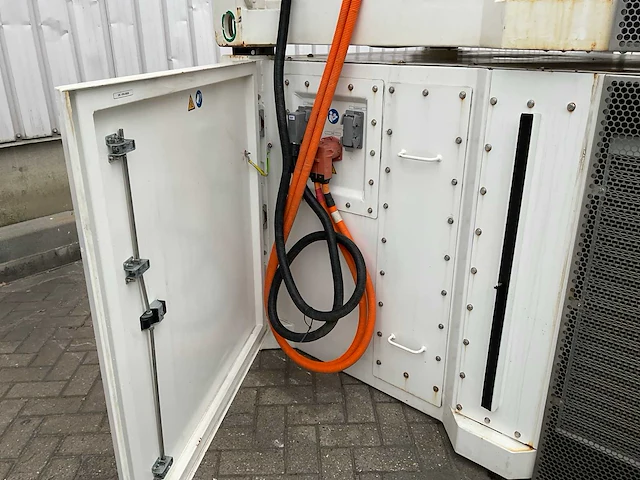 Mobiel laadstation (accupack + converter + laadstations) - afbeelding 17 van  50