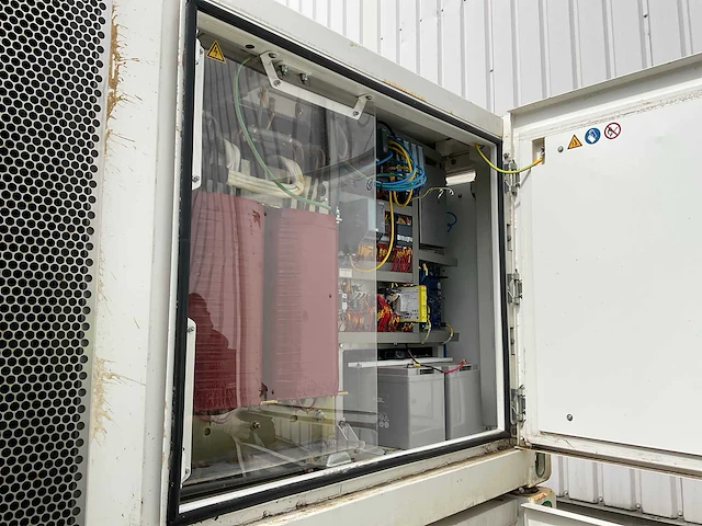 Mobiel laadstation (accupack + converter + laadstations) - afbeelding 30 van  50