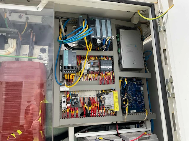 Mobiel laadstation (accupack + converter + laadstations) - afbeelding 31 van  50