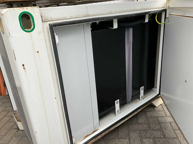 Mobiel laadstation (accupack + converter + laadstations) - afbeelding 11 van  37