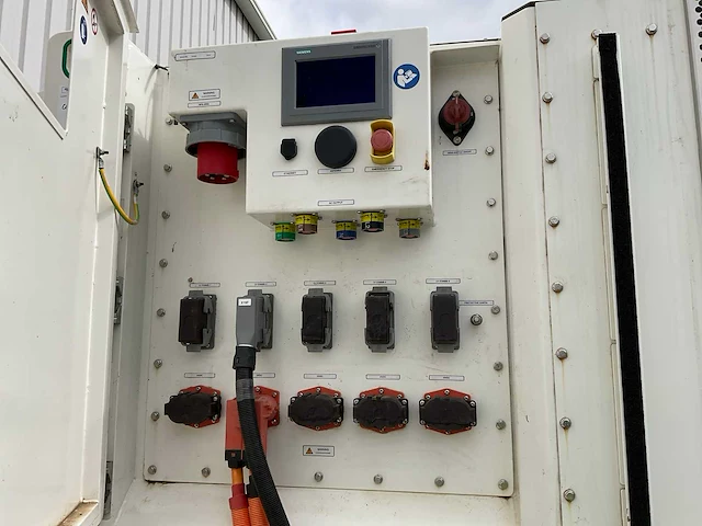 Mobiel laadstation (accupack + converter + laadstations) - afbeelding 16 van  37