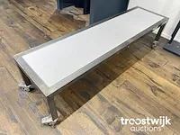Mobiel presentatiemeubel - afbeelding 1 van  2