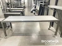 Mobiel presentatiemeubel - afbeelding 2 van  3