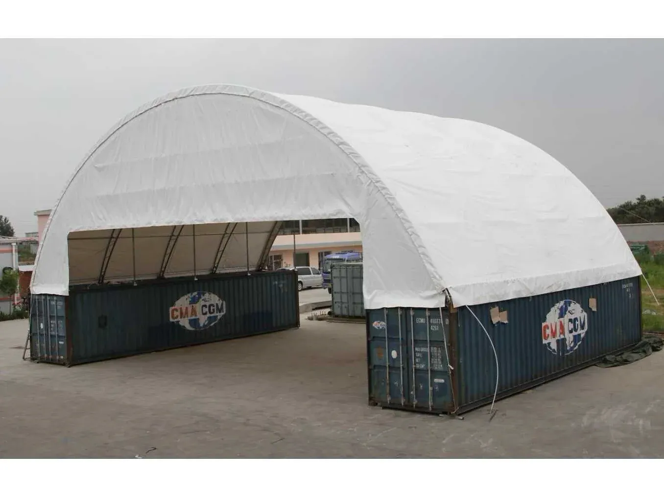 Mobiele- (woon)units, wanddecoratie, stellingen en rollend materieel
