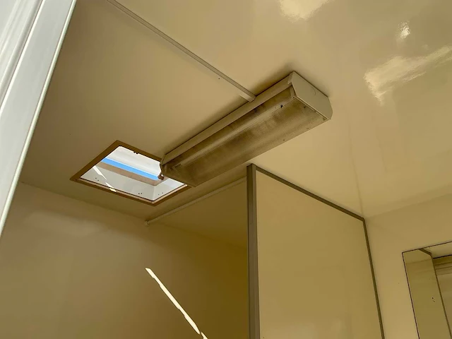 Mobiele badkamer - afbeelding 9 van  27