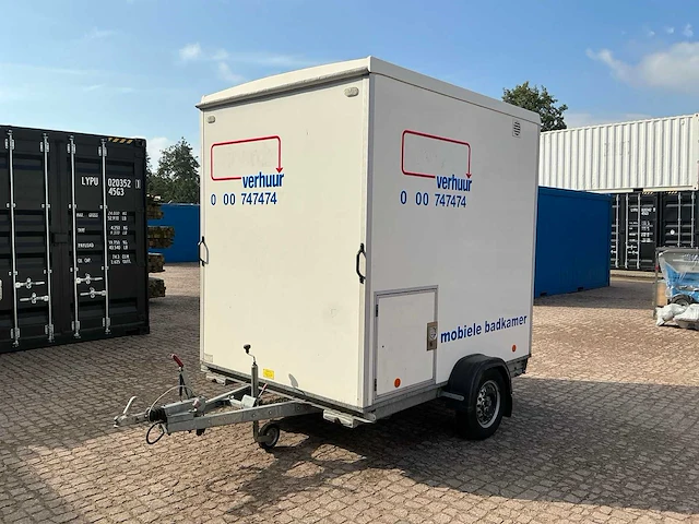 Mobiele badkamer - afbeelding 1 van  27