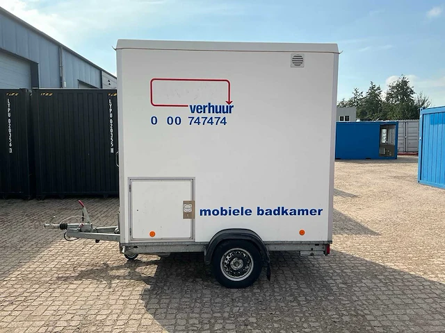 Mobiele badkamer - afbeelding 12 van  27